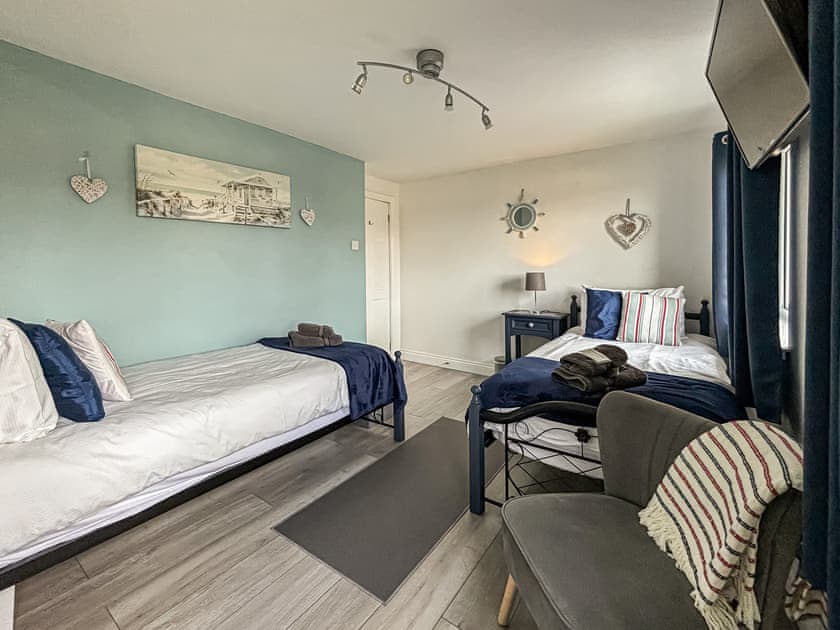 Twin bedroom | Crew House, Craster, near Alnwick