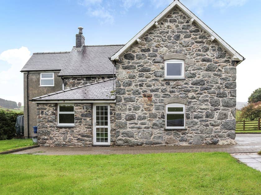 Exterior | Plas Madog, Parc, near Bala