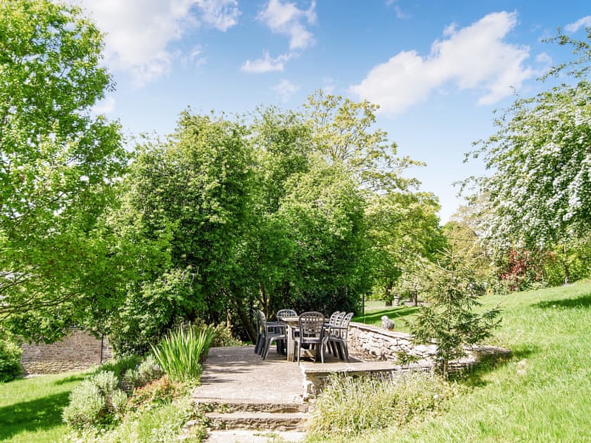 Outdoor eating area | The Hayloft, Glasbury, near Hay-on-Wye