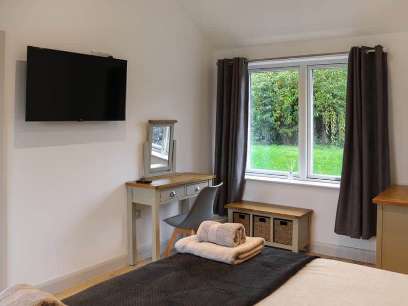 Double bedroom | Beudy Wern Goch - Glanllyn, Llanuwchlyn, near Bala