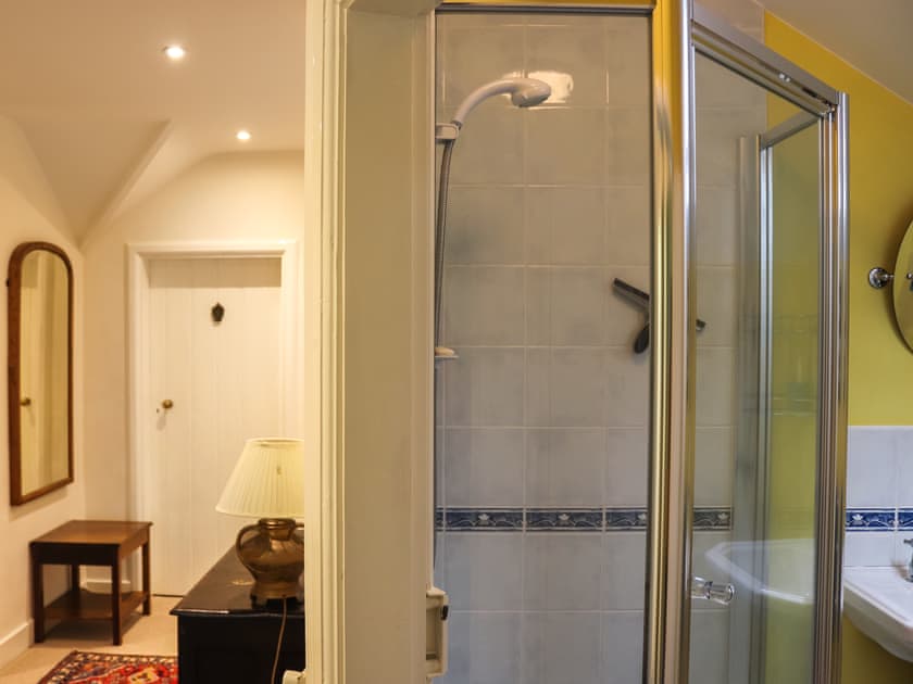 Bathroom | Bryn Hyfryd, Harlech