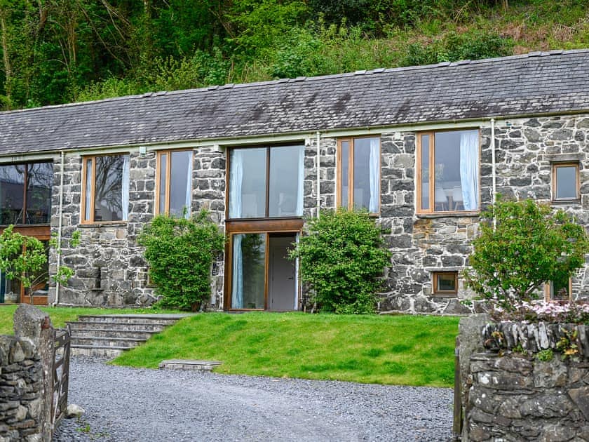 Exterior | Awel Deg, Arthog 