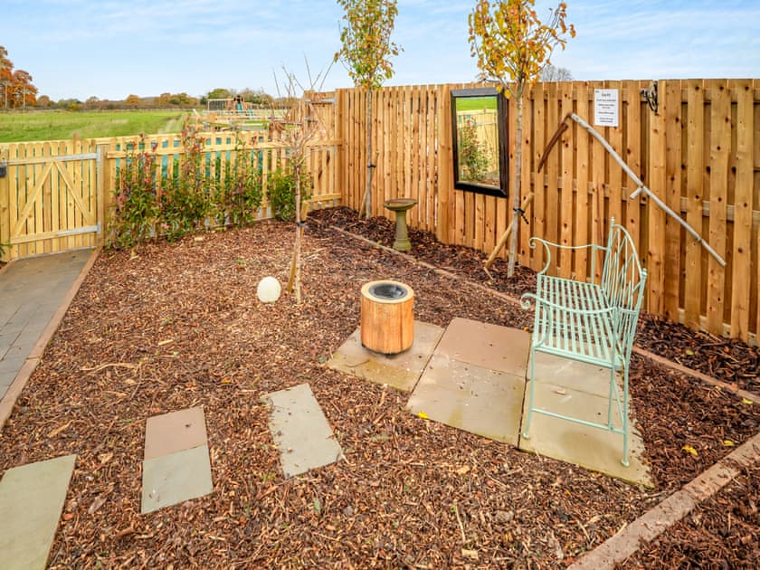 Garden | The Hive - Brookfields Holiday Farm, Church Broughton, near Derby