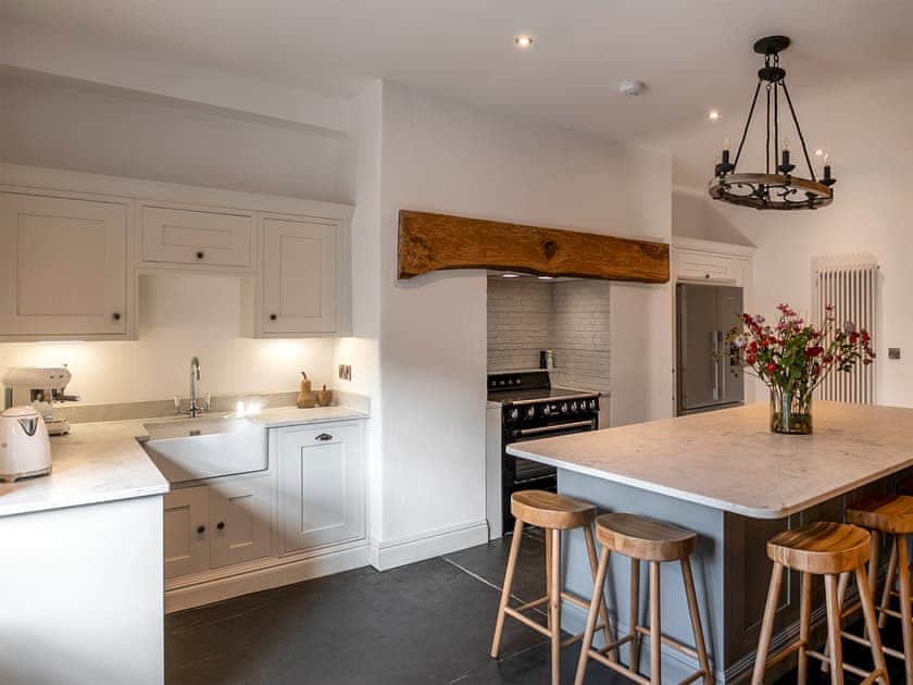 Kitchen | Pen Isa’r Llan - Pen Isa’r Llan, Bala