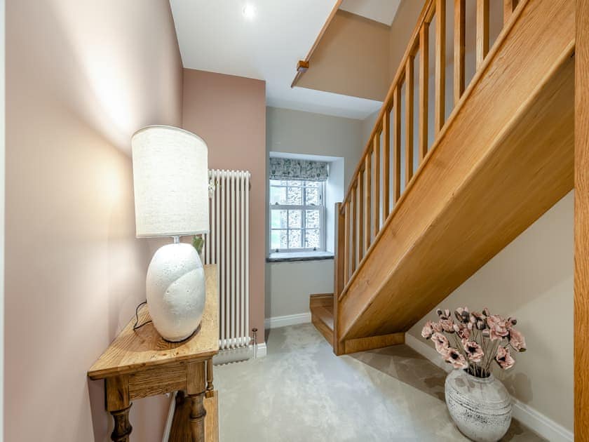Hallway | Pen Isa’r Llan - Pen Isa’r Llan, Bala