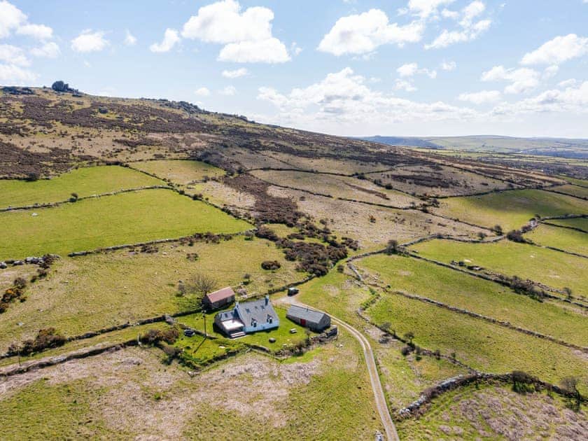 Fagwr Meredith, Dinas Cross