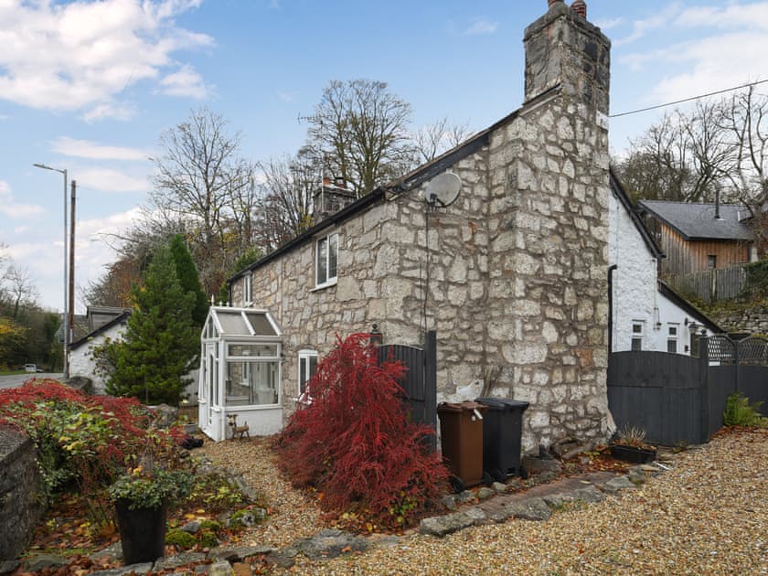 Exterior | Tir-Y-Coed, Mold and the Clwydian Range