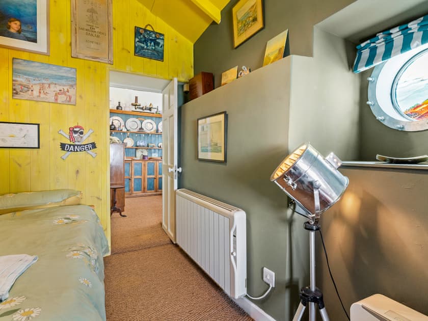 Twin bedroom | Willow Cottage, St Just