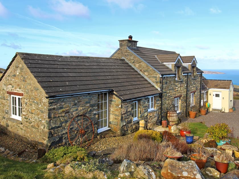 Penmynydd Uchaf, Dinas Cross, Newport