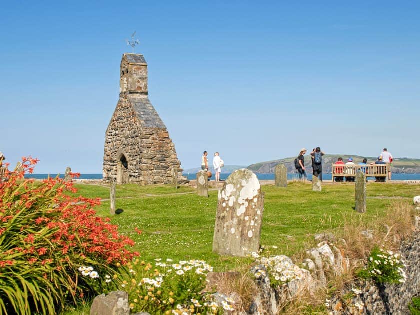 Penmynydd Uchaf, Dinas Cross, Newport