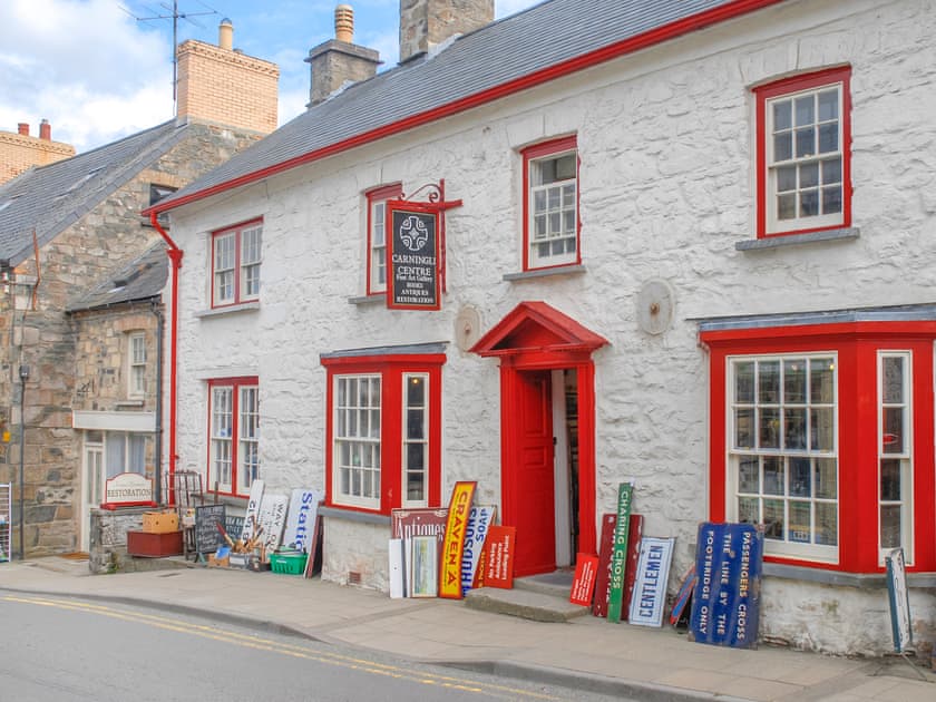 Penmynydd Uchaf, Dinas Cross, Newport