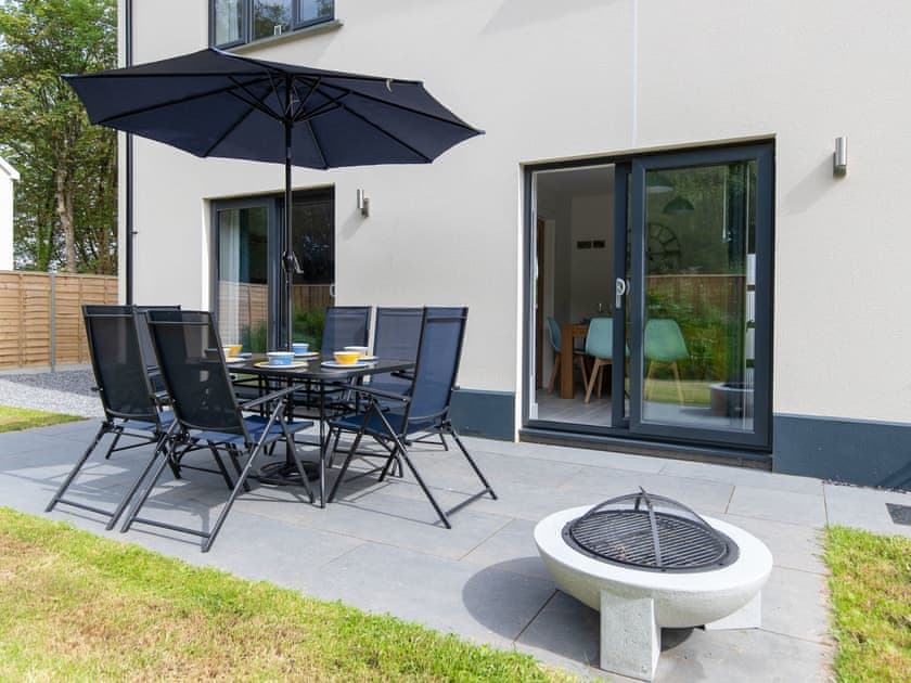 Cockleshell, Llansteffan