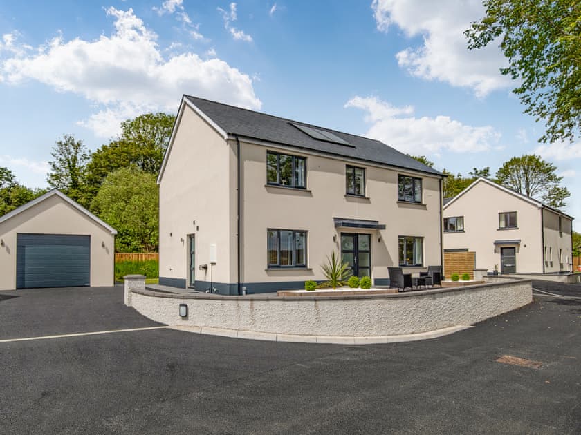 Cockleshell, Llansteffan