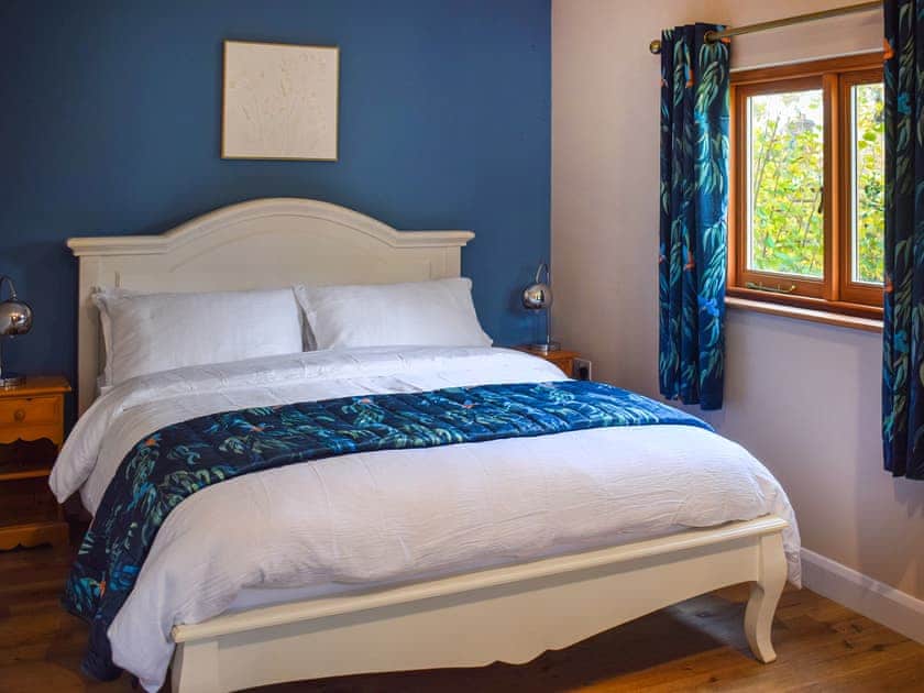Double bedroom | Fig Tree Barn, Hankham, near Pevensey