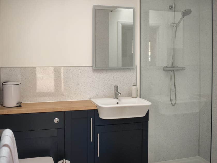 Bathroom | Fig Tree Barn, Hankham, near Pevensey