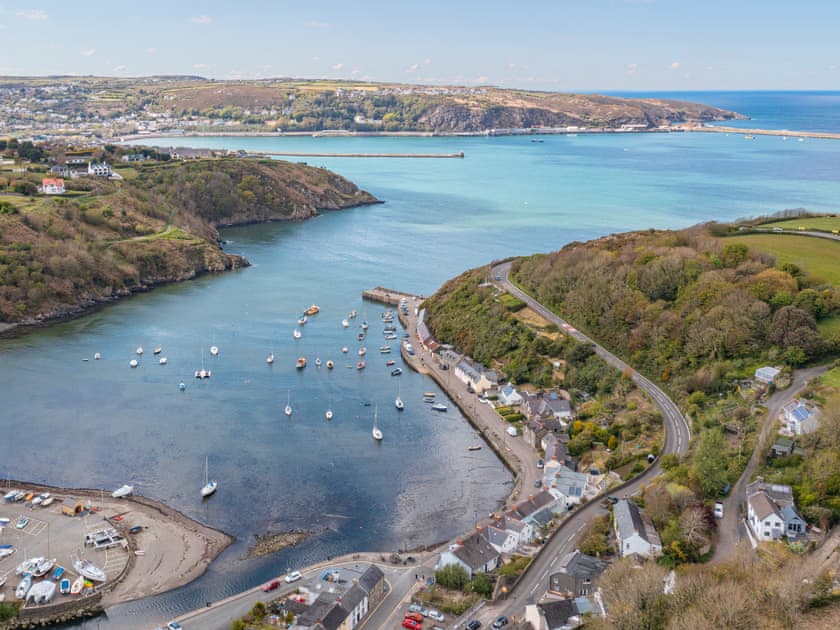 35 Quay Street, Lower Town, Fishguard
