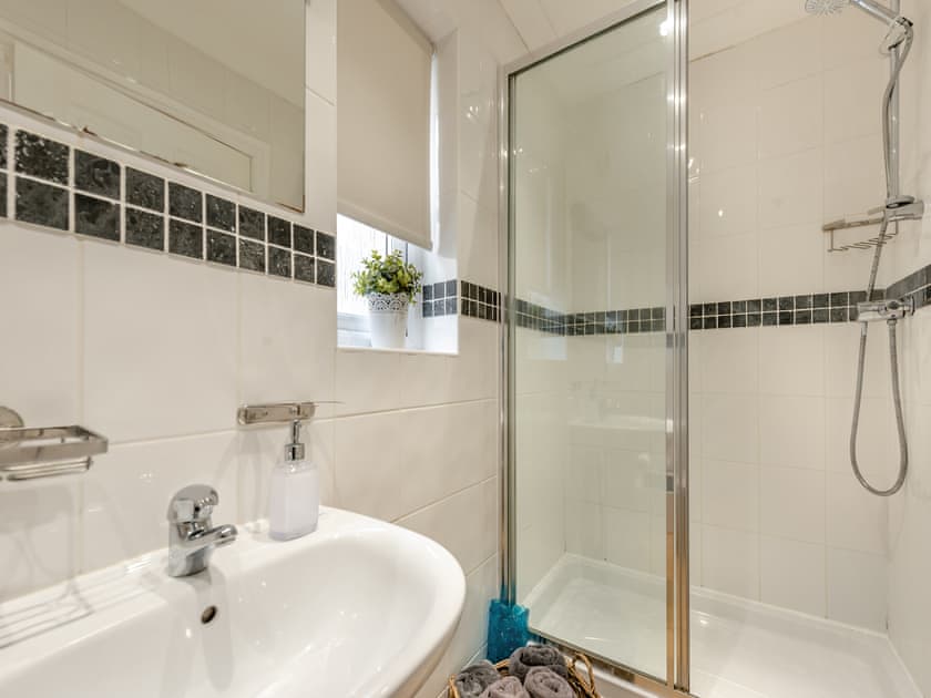 Bathroom | Milkwood - Pendine Apartments, Pendine, near Amroth