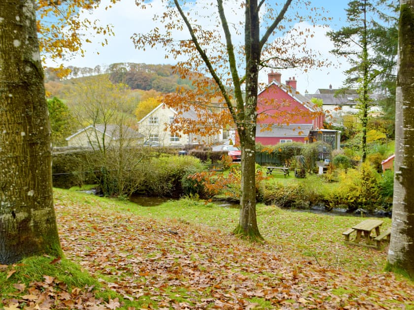 Surrounding area | Yr Hen Efail, Abergorlech