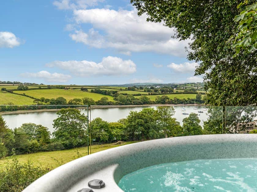 Estuary View Cottage, Cardigan Bay