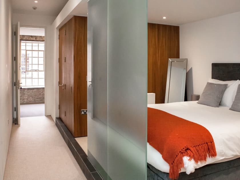 Double bedroom | Mayflower 60, Plymouth