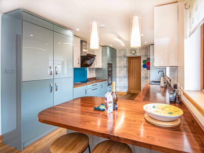 Kitchen | Beinn View House, Conon Bridge