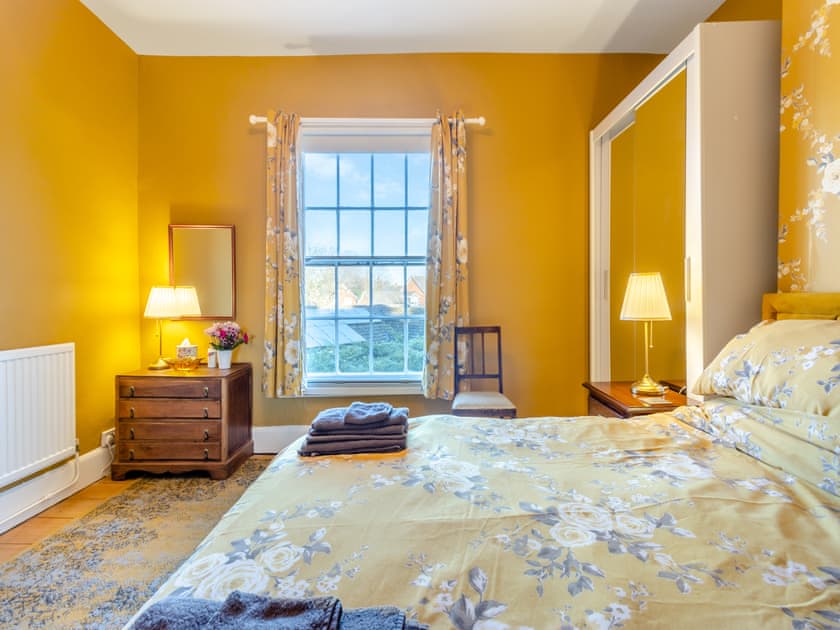 Double bedroom | Creamore Grove, Wem, near Shrewsbury