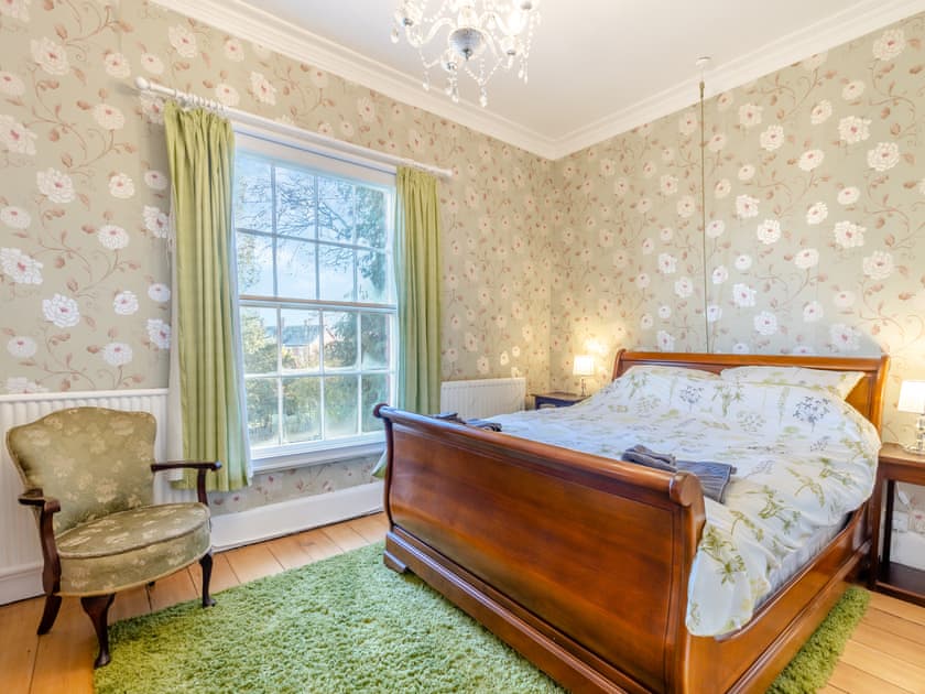 Double bedroom | Creamore Grove, Wem, near Shrewsbury