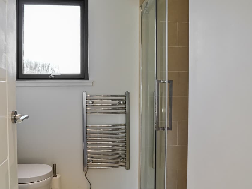 Bathroom | The Longhouse at Threave, Castle Douglas