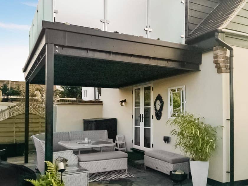 Sitting-out-area | Rose Cottage, Peldon