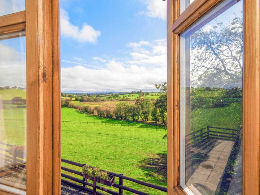 Llwyn Coppa Barn - Newton Holiday Cottages, Adfa, near Newtown