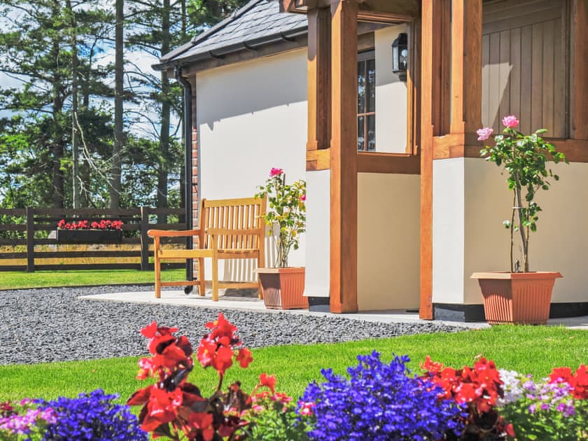 Beudy Uchaf - Newton Holiday Cottages, Adfa, near Newtown
