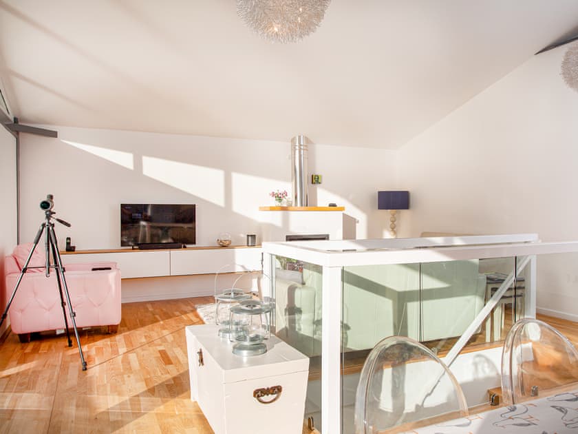 Open plan living space | Lookout, Downderry