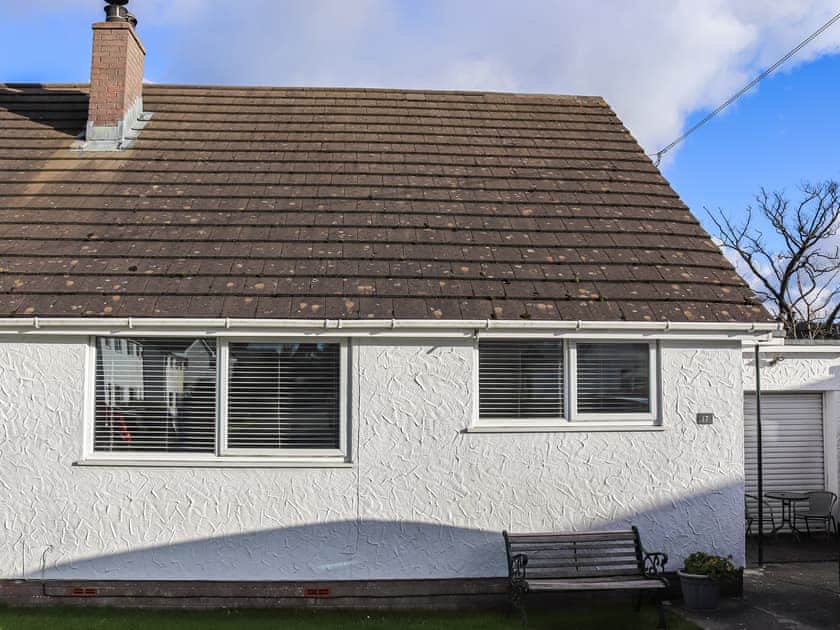 Exterior | Lon Lwyd Isaf, Pentraeth