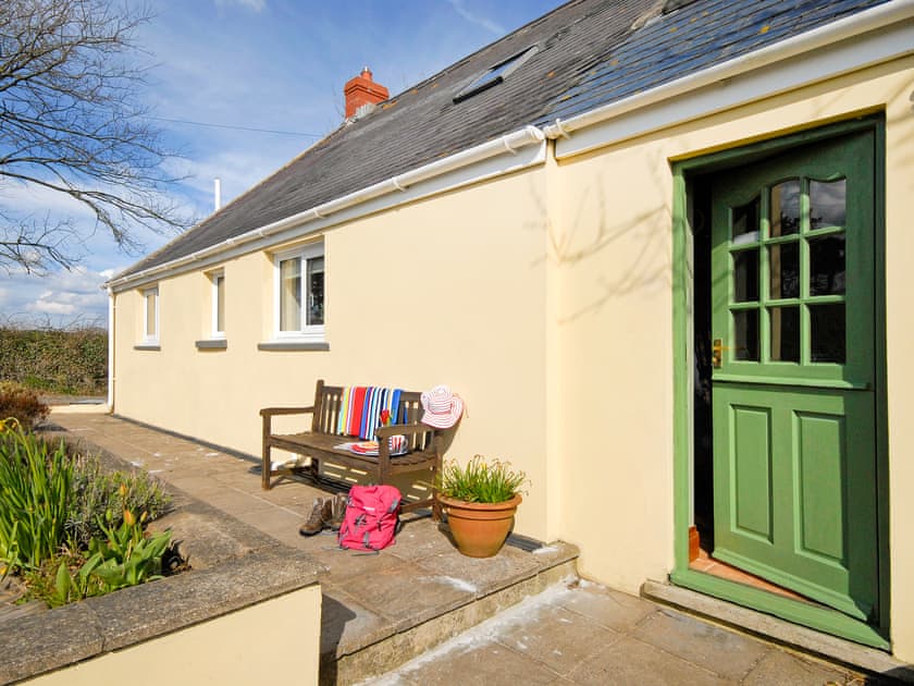 Nash Fields Cottage, Llangwm, near Burton