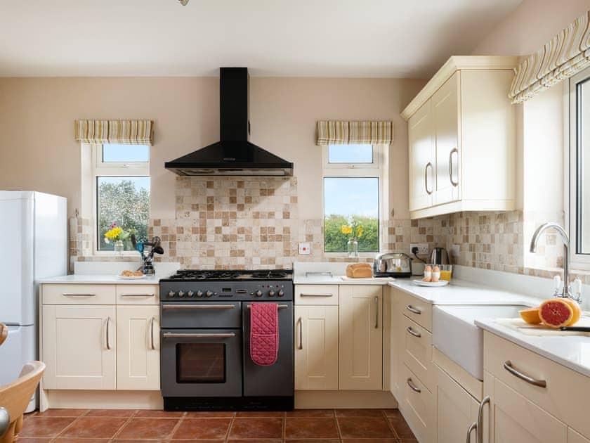 Kitchen | Chase Lodge, Kenilworth