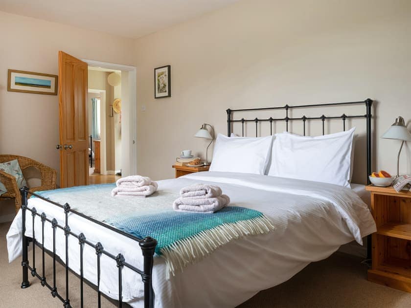 Double bedroom | Chase Lodge, Kenilworth