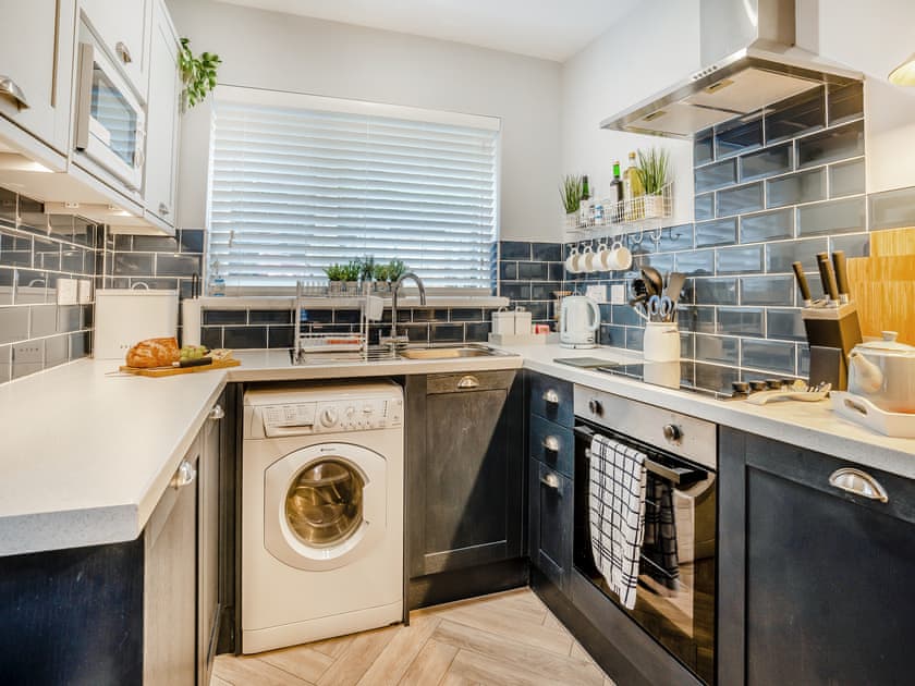 Kitchen | The Putts, Mumbles