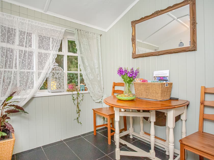 Dining Area | Coombe Cottage, St Agnes