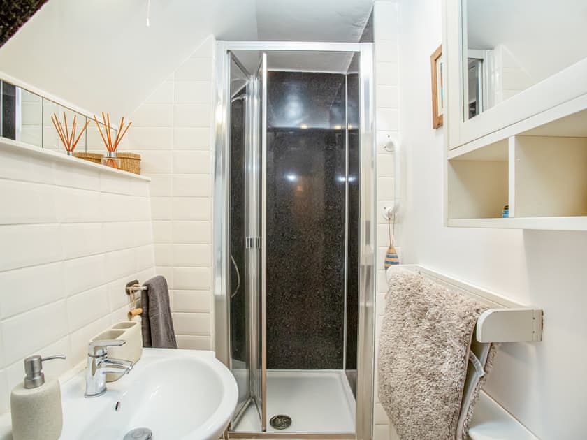 En-suite | Coombe Cottage, St Agnes