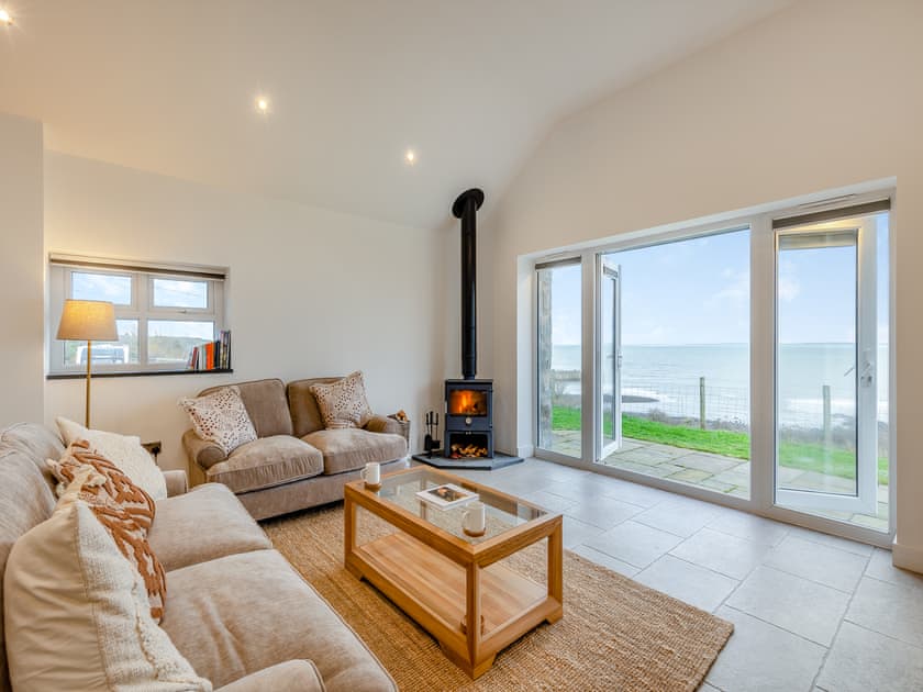 Living room/dining room | Y Beudy Gwydir, Trefor Nr Caernarfon