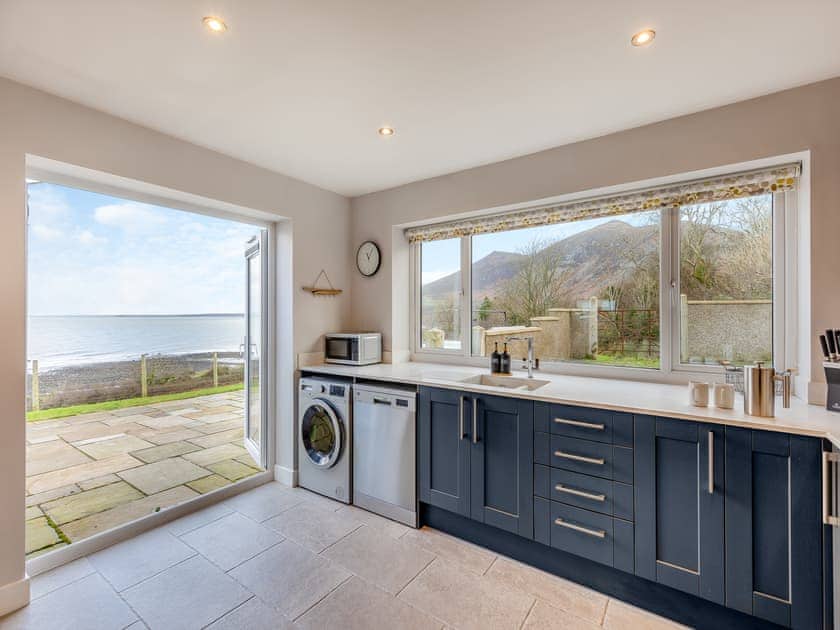 Kitchen | Y Beudy Gwydir, Trefor Nr Caernarfon