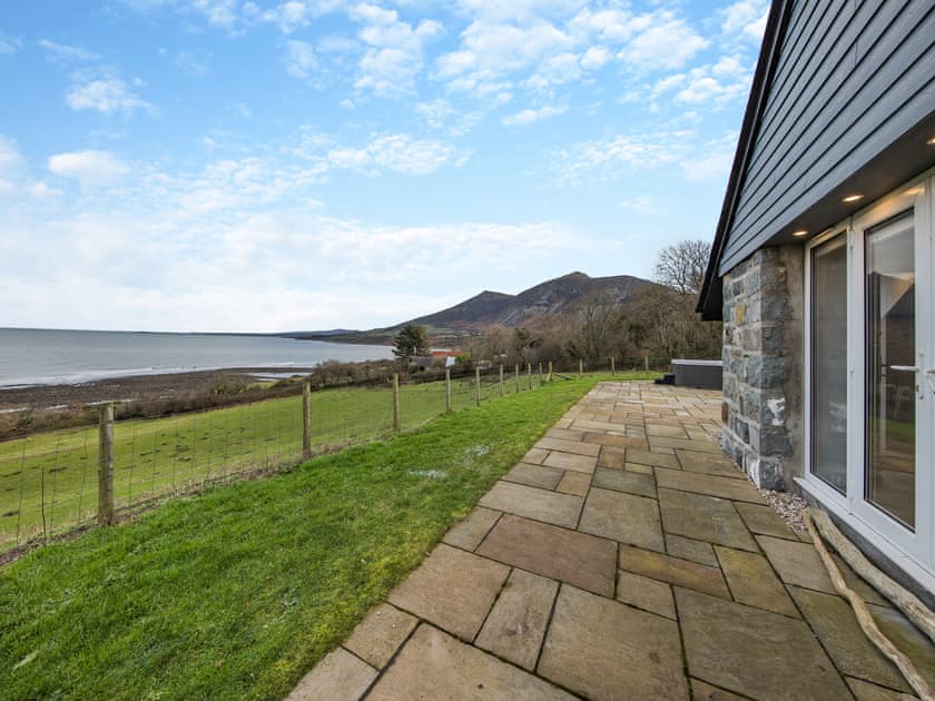 Exterior | Y Beudy Gwydir, Trefor Nr Caernarfon