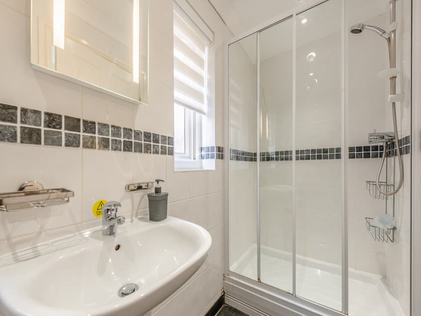 Shower room | The Haven - Pendine Apartments, Pendine, near Amroth