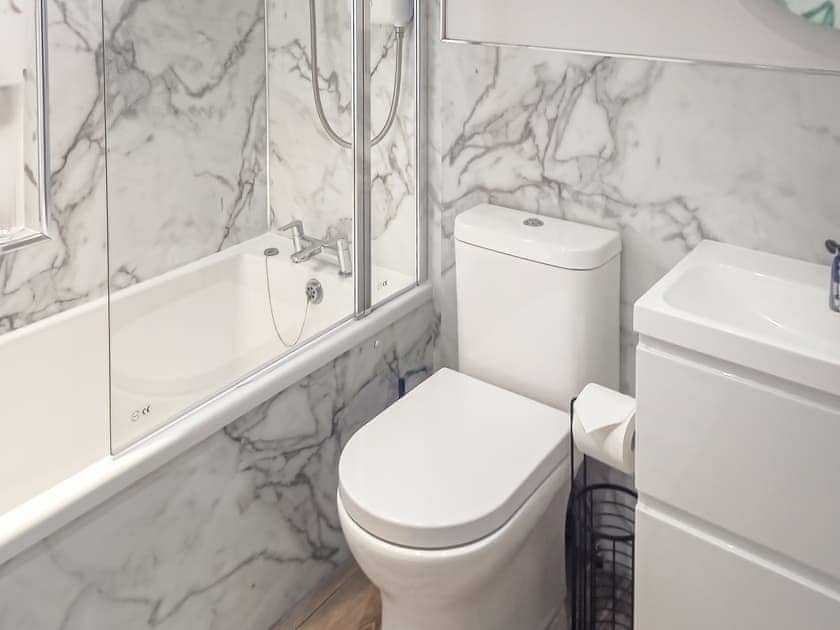 Bathroom | Wanderers Rest, Keswick