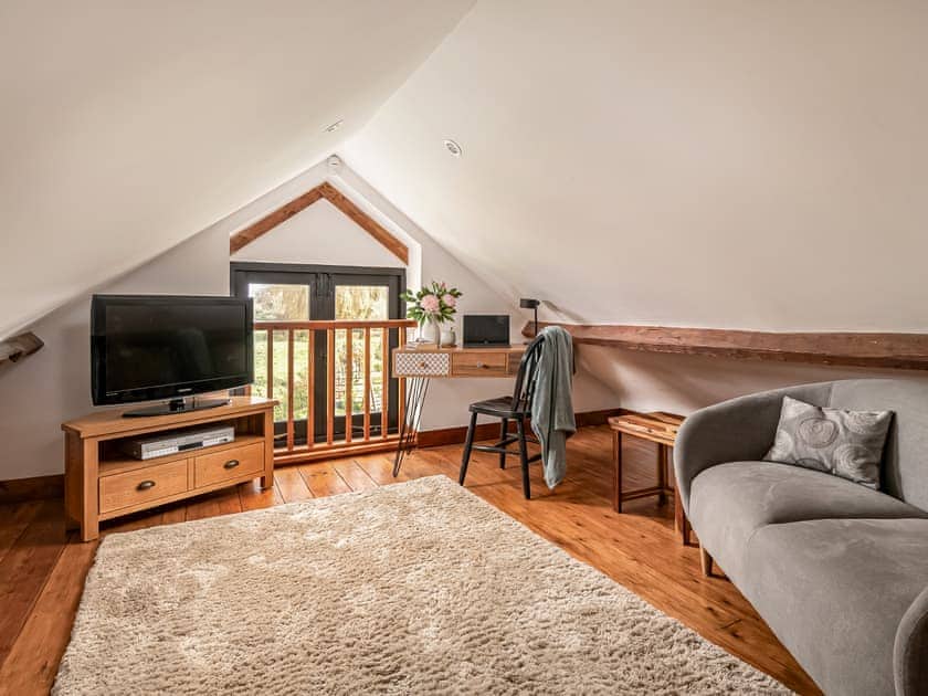 Snug | The Cart House, Bishop’s Waltham
