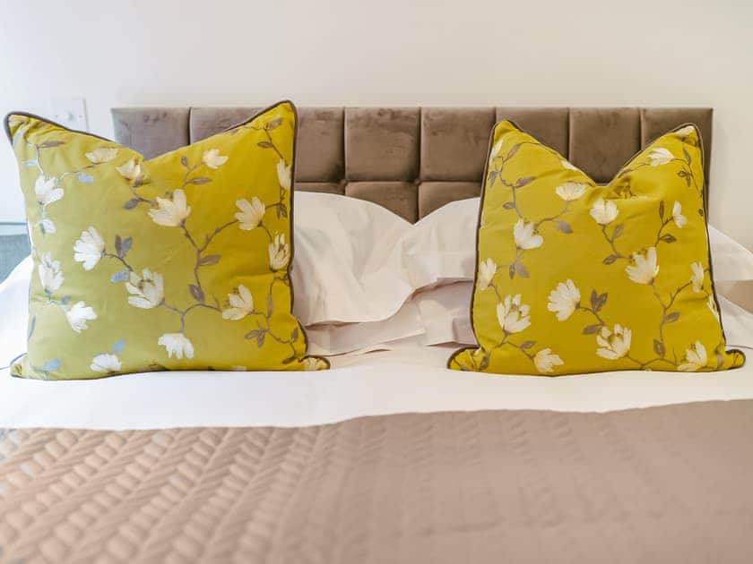 Double bedroom | Apartment 1 - York Riverside Apartments, York