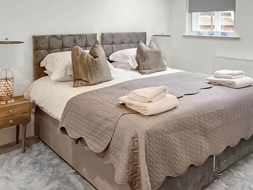 Double bedroom | Apartment 2 - York Riverside Apartments, York