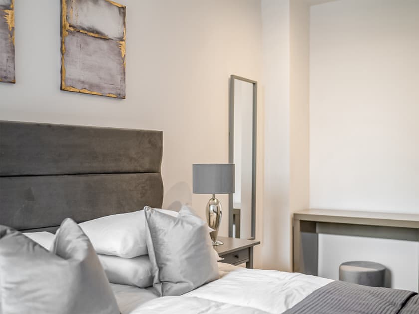 Double bedroom | Apartment 4 - York Riverside Apartments, York