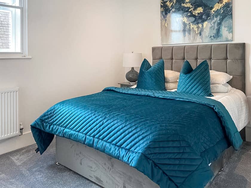 Double bedroom | Apartment 11 - York Riverside Apartments, York