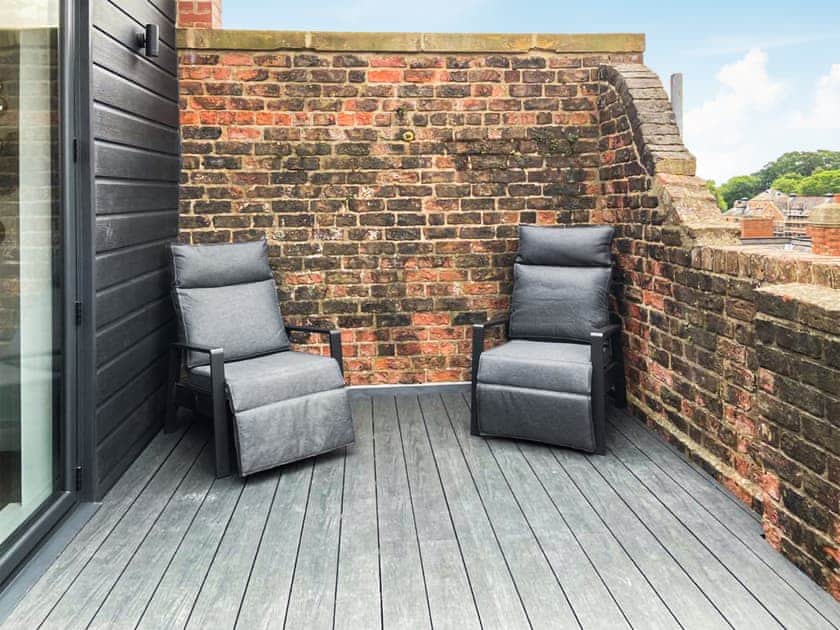Terrace | Apartment 11 - York Riverside Apartments, York